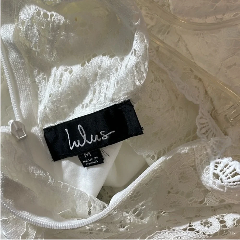 Lulu's Remarkable White Lace Midi Dress. Medium. NWT. - Picture 7 of 15